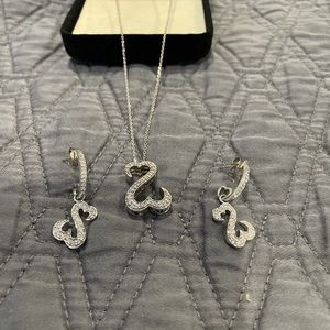 Necklace & Earring set